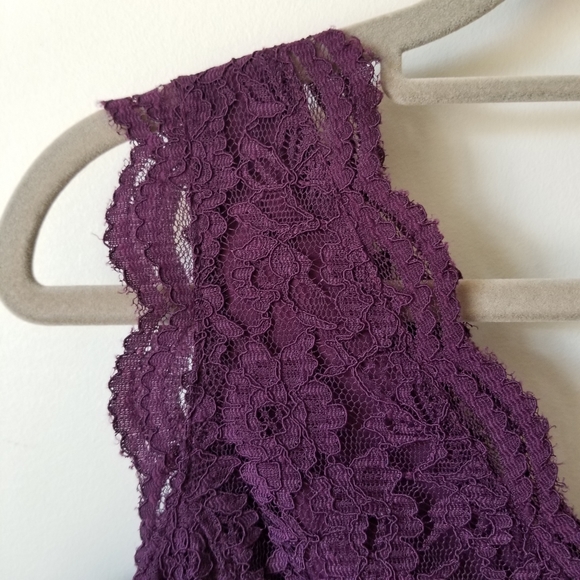 Anne Taylor Lace Dress - Picture 4 of 10